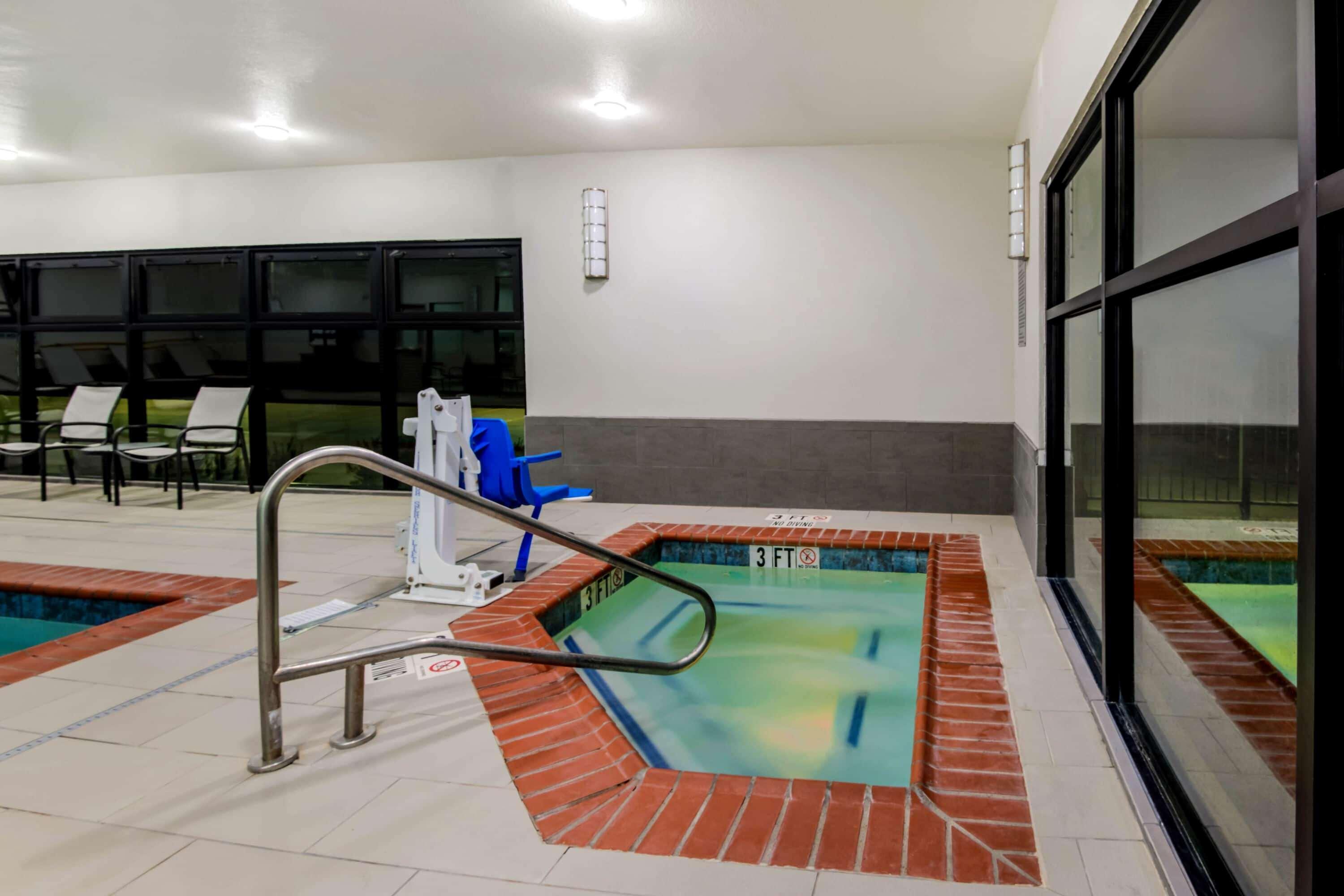 La Quinta By Wyndham Pampa Hotel Buitenkant foto