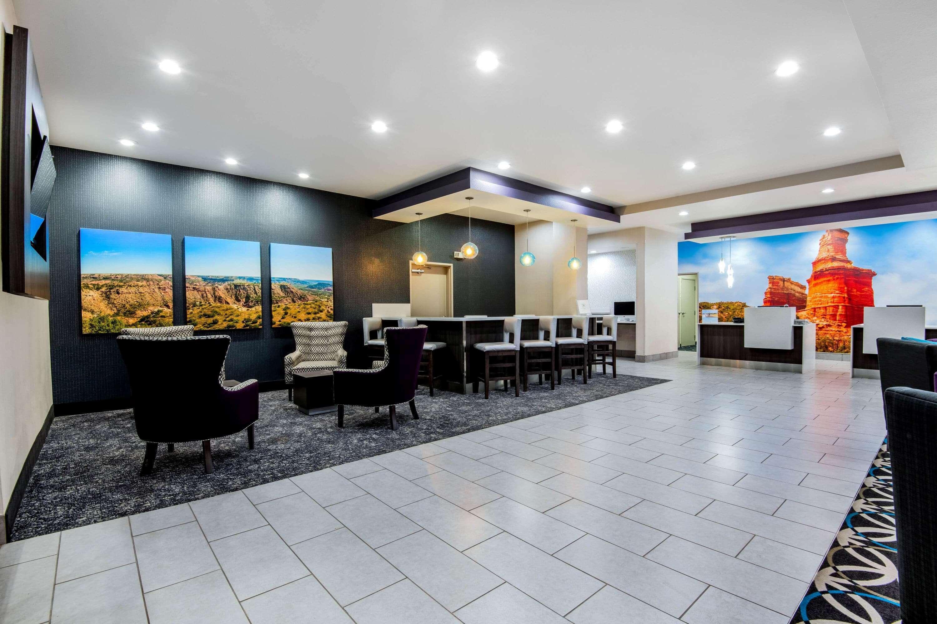 La Quinta By Wyndham Pampa Hotel Buitenkant foto
